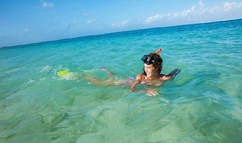 Underwater activity in Mauritius