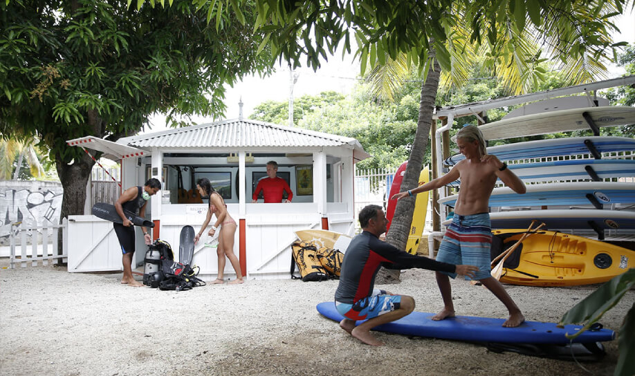 Leçon de surf au Veranda Tamarin