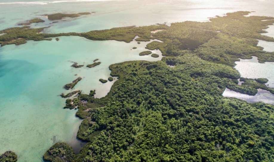 Beautiful and serene islet off the notheast coast of Mauritius
