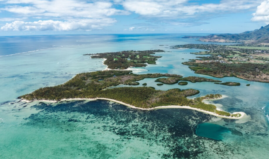 The private paradise of ilot Mangénie