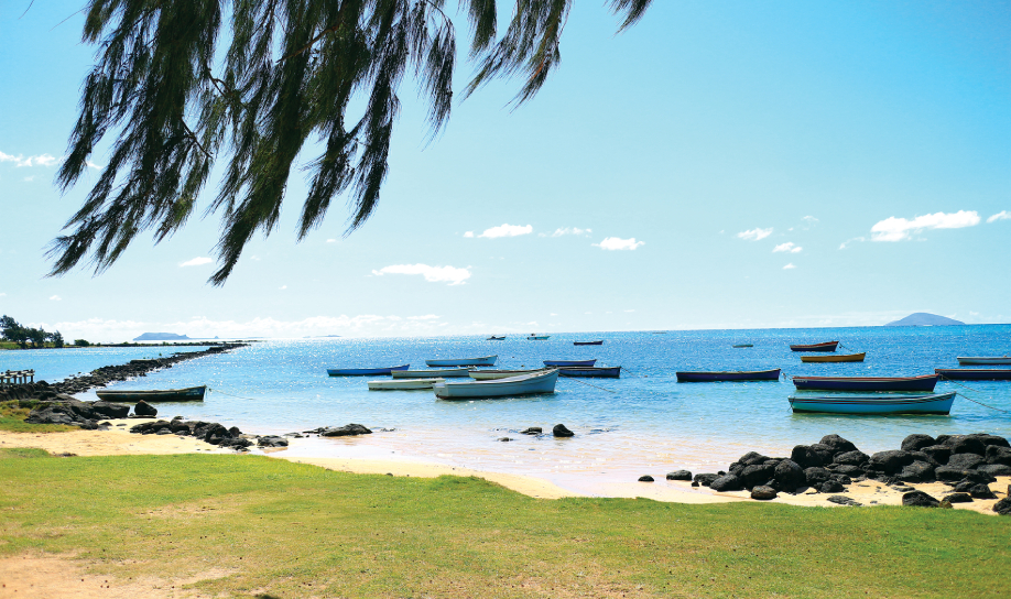 La Cuvette Grand Baie Beach