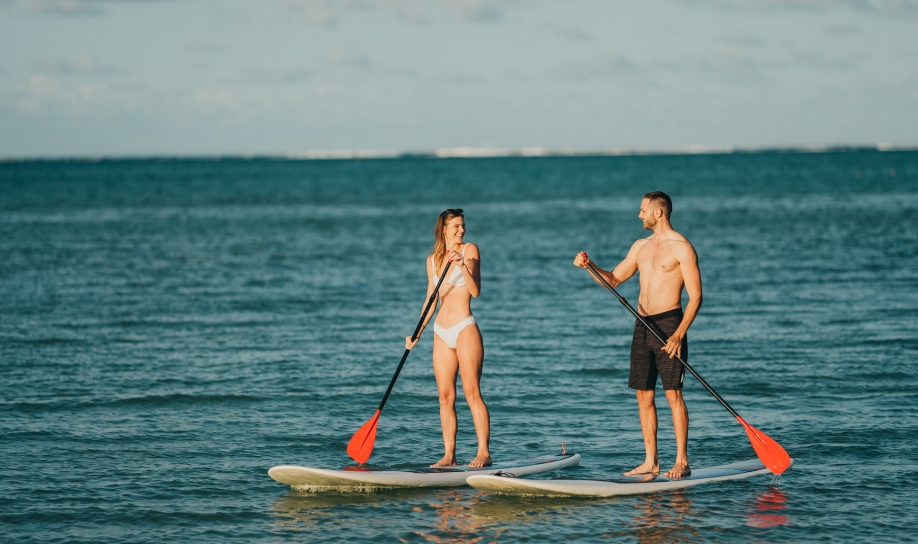 Stand up paddle in Mauritius enjoying calm water