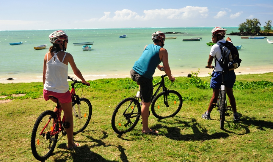 Add a Mauritian touch to your stay at a resort in Mauritius