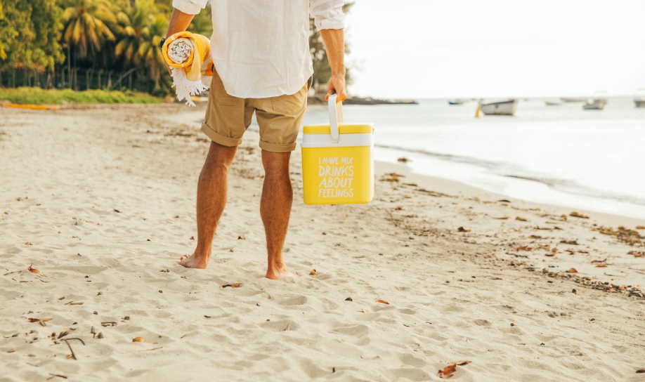 Enjoying a summer picnic in Mauritius