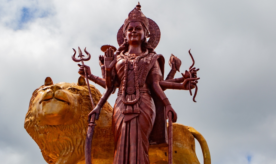Discover Hindu religious festivals and cultural traditions in Mauritius