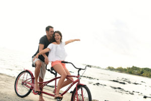 Decouvrez le village sur un tandem