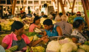 Marché local mauricien tôt le matin
