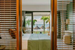 Veranda Resort à l’Île Maurice mettant en valeur une architecture écologique et le tourisme durable