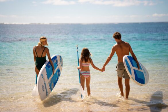 Hôtel familial sur une île sécurisée, offrant des activités amusantes et sûres pour les enfants et les adultes